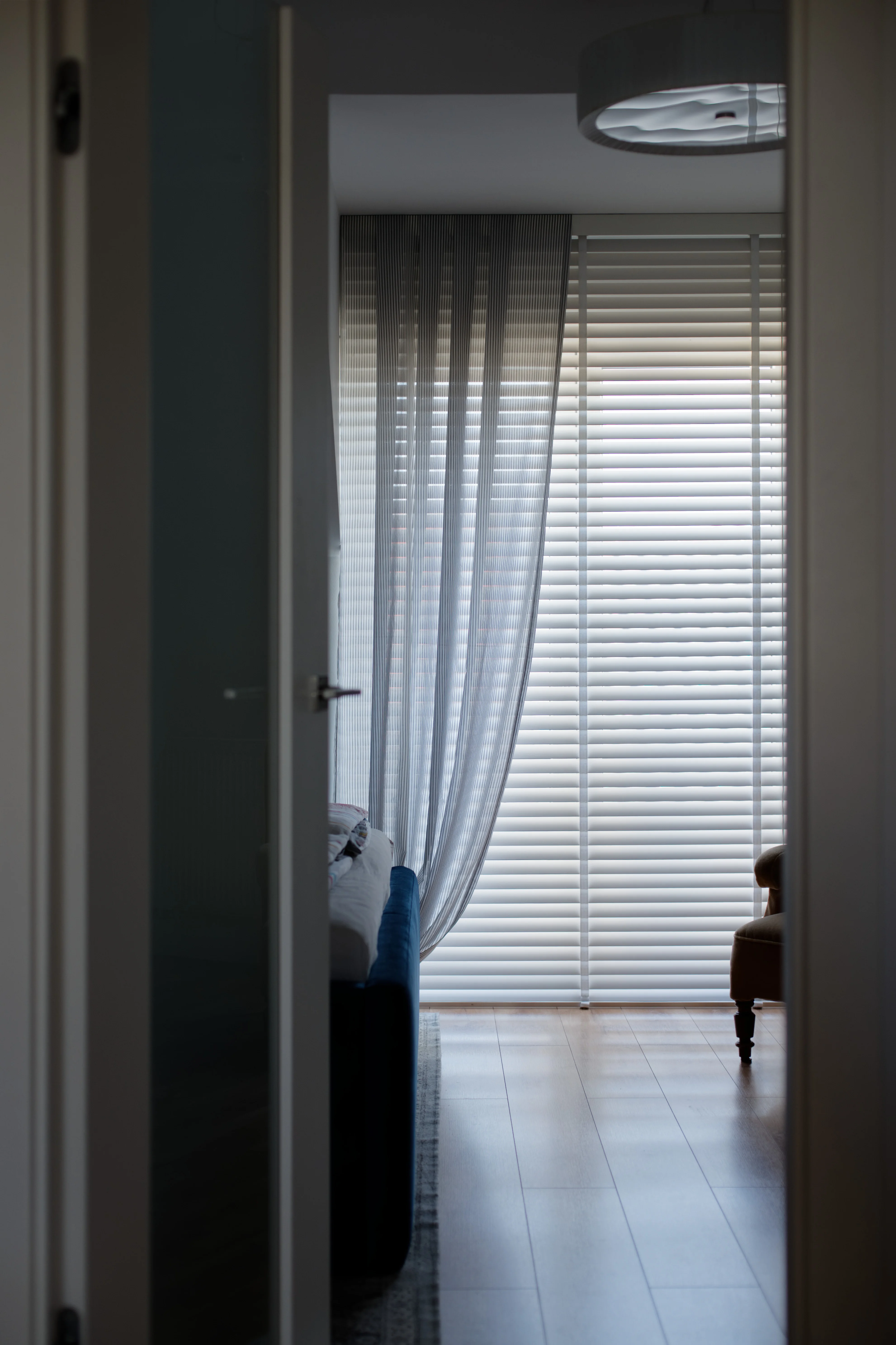 window blind Image